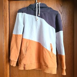 Ampersand Avenue Sweatshirt - Size XL